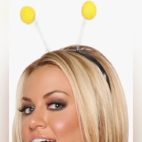 Honey Bee Costume - Picture 5 of 10
